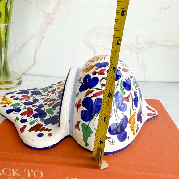 🇮🇹 Handmade Ceramic Wall Pocket Crafted by Sambuco Mario in Deruta, Italy - Picture 10 of 10